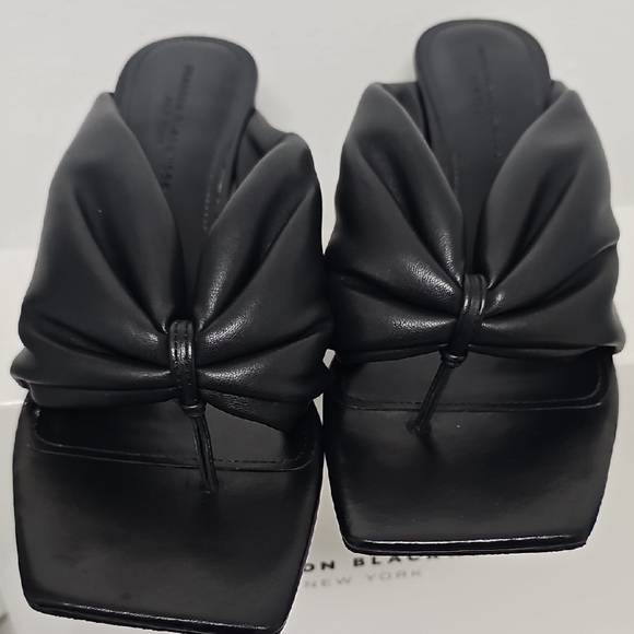 Brandon Blackwood Black Leather Knotted Mule Sandals with Gold B-Heel - Picture 7 of 15